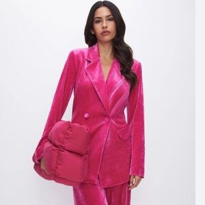 Good American Velvet Blazer